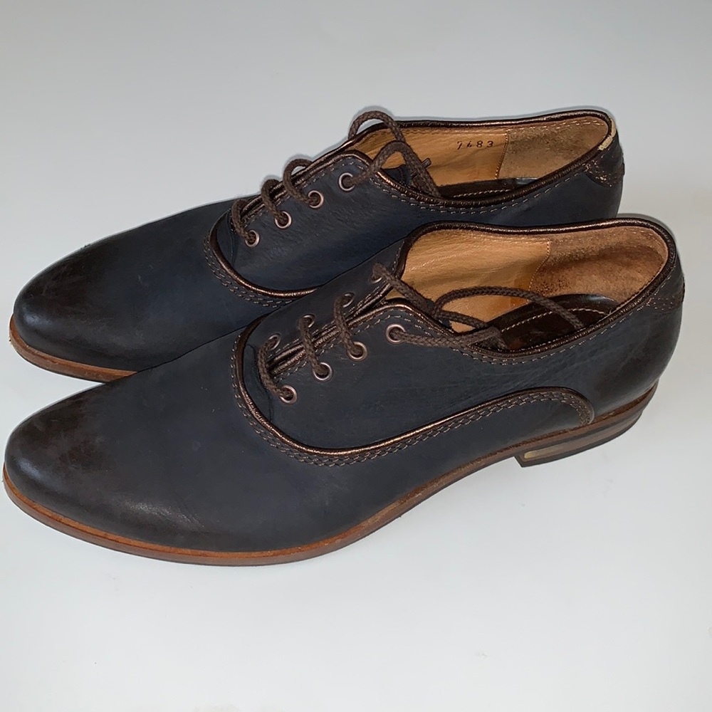 Fabi Lace Up Shoes